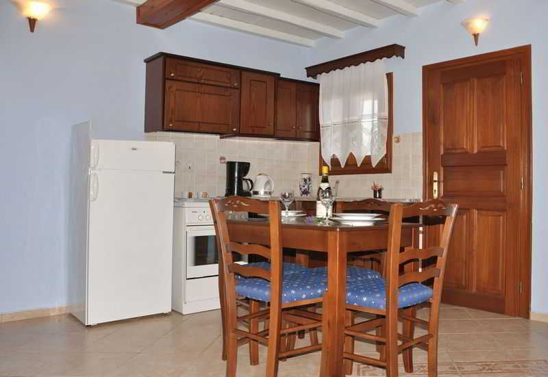 Kamelia Villas Votsi  Екстер'єр фото